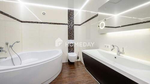 1. OG Badezimmer 1 - 