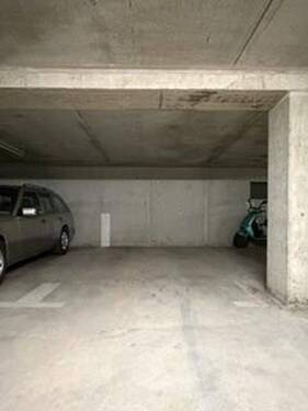 TIefgaragenplatz - 