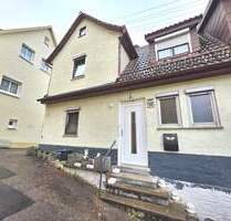 Solides Haus mit Charme - teilrenovierte Doppelhaushälte mit Extras - Spiegelberg