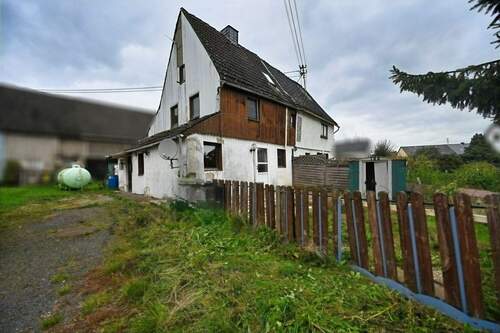 Außenansicht - Urgemütliches Einfamilienhaus mit viel Potenzial - Ihr Zuhause zum Wohlfühlen!