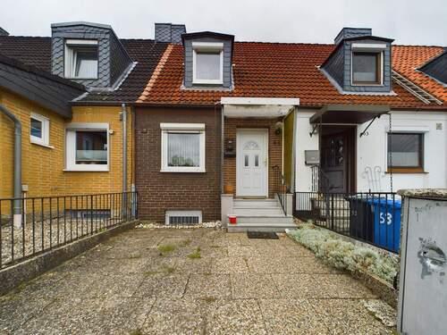 Eingangsbereich - Reihenmittelhaus mit 80,90 m² in Lübeck / Kücknitz zum Kaufen