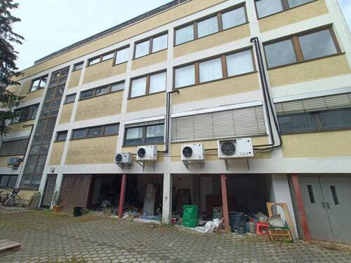 Rückansicht - Büro mit 873,00 m&sup2; in Kirchheim bei München zum Kaufen