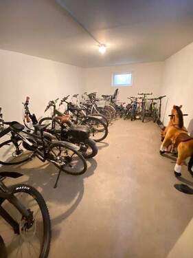 27Fahrradkeller.jpg - 
