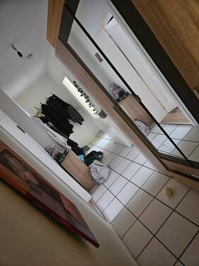 50 W4 II. OG li Flur.jpg - Etagenwohnung mit 53,00 m&sup2; in Hildesheim zur Miete