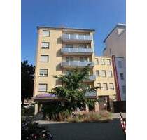 KESTLER IMMOBILIEN IVD - 3. OG - 3 ZI.-WOHNUNG - DESIGNBÖDEN - HELL GEFLIESTES BAD - Nürnberg Rennweg