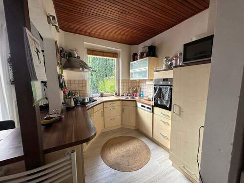 Bild 3 - 6 Zimmer Reihenmittelhaus in Bremen