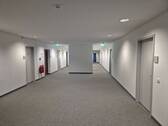 Flure mit innenliegenden Lagerräumen - Büro mit 1,04 m&sup2; in Chemnitz zur Miete