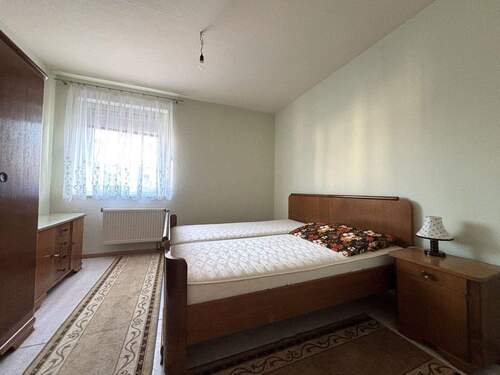 Schlafzimmer - 4 Zimmer Doppelhaushälfte zum Kaufen in Leipzig