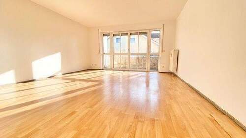 4Wohnen-Essen-Kochen.jpg - 2 Zimmer Etagenwohnung in Freilassing