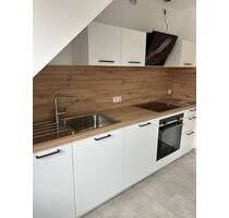 Moderne 2,5-Zimmer-Wohnung mit Dachloggia in Erlangen