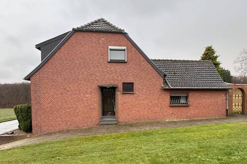 Eingangsbereich - 5 Zimmer Doppelhaushälfte zum Kaufen in Kleve