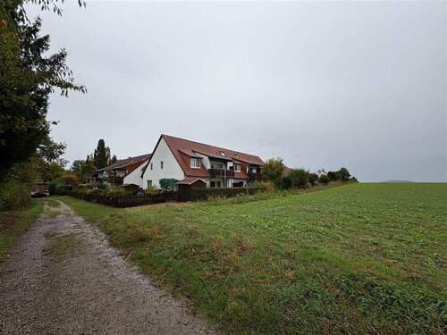 Hausansicht - 2- Zimmer Domizil am Feldrand mit Weitblick