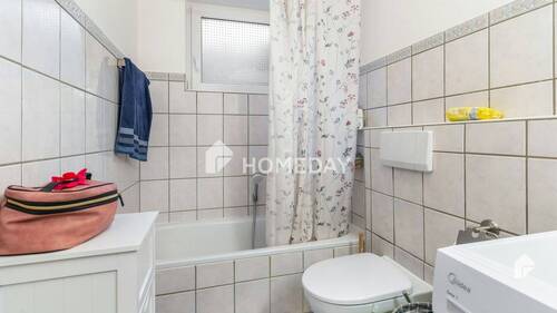 EG Badezimmer 1 - 
