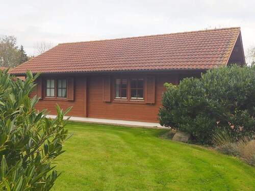 Seitenansicht - Mehrfamilienhaus, Wohnhaus mit 67,00 m² in Fehmarn zum Kaufen