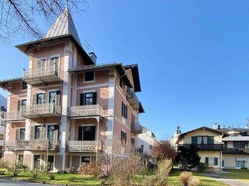 Hausansicht.jpeg - 2 Zimmer Etagenwohnung zum Kaufen in Bad Reichenhall