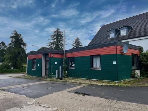 Bungalow - Gewerbeobjekt (Büro, Produktion, Verkauf) in Malente zum Kaufen