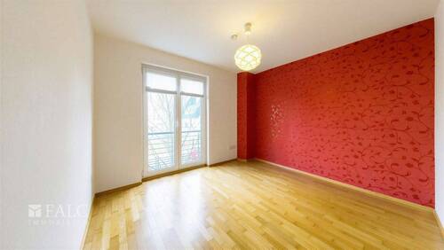 Kinderzimmer / Büro - 