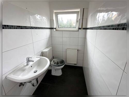 Gäste WC im Erdgeschoss - Einfamilienhaus mit 178,80 m&sup2; in Borken / Gemen zum Kaufen