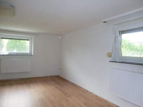 Wohnzimmer - Etagenwohnung mit 55,00 m&sup2; in Niederwerrn zur Miete