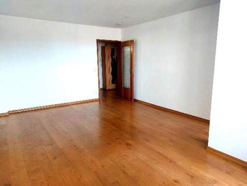 Wohn-Esszimmer - Etagenwohnung mit 54,00 m&sup2; in München zum Kaufen