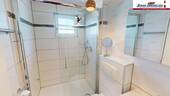 modernes Duschbad OG - 