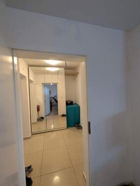 Flur - 2 Zimmer Etagenwohnung in Düsseldorf