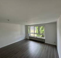 Geräumige 2,5 Zimmer Wohnung direkt im Zentrum mit PKW Stellplatz - Moers Moers-Mitte