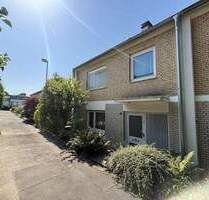 Einfamilien-Reiheneckhaus in elitärer Lage von Erkrath.