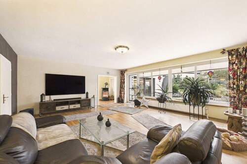 CAM03586G0-PR0076-STILL014 - Einfamilienhaus mit 282,00 m&sup2; in Warstein zum Kaufen