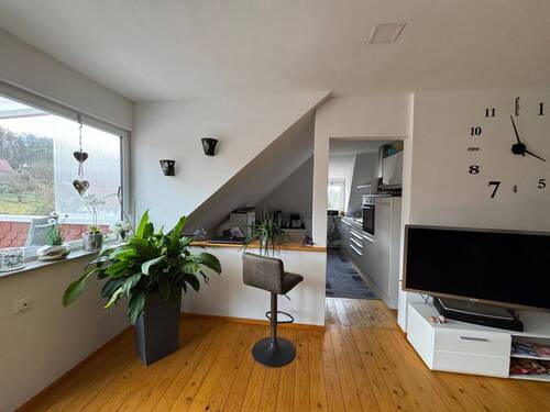 Wohnung DG: Wohn- und Essbereich - 