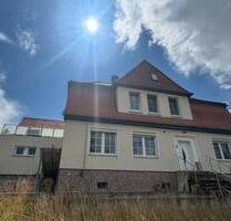 Ihr neues IMMOBILIEN QUARTIER: Umgfangreich saniertes Mehrfamilienhaus mit weiterem Ausbaupotenzial - Beckedorf