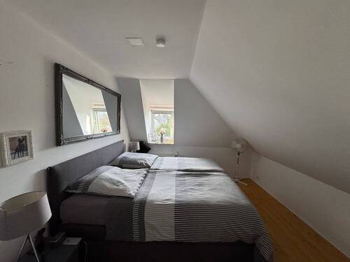 Wohnung DG: Schlafzimmer - 