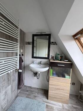 Wohnung DG: Bad - 