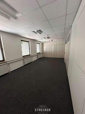 Büro exemplarisch (2) - 