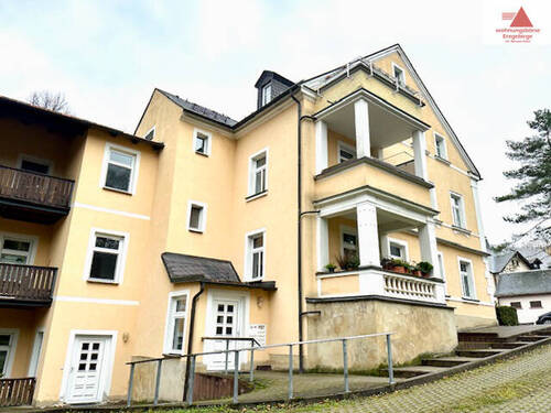 Mehrfamilienhaus in Cunersdorf - 