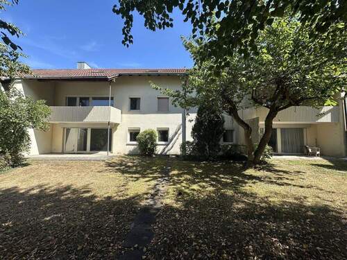 Bild 3 - 2 Zimmer Mehrfamilienhaus, Wohnhaus in Herzogenaurach