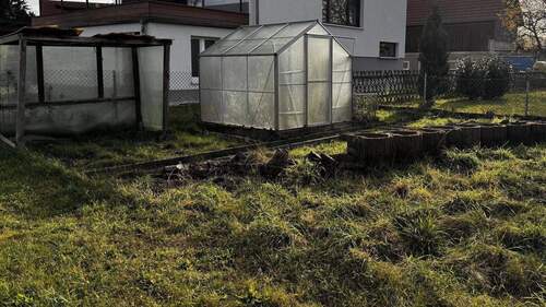 Garten und Gewächshaus - 
