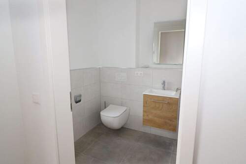 Gäste-WC im EG - 