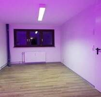 Kleines Start-up Office_Büro-Praxis_1.OG_Aufzug_barrierfrei in TOP-Immobilie + beste Lage am Bahnhof + Klosterrunsstr. 19_79379 Müllheim am Bhf.