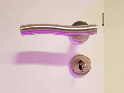 moderne Türbeschläge - 1 Zimmer Büro zur Miete in Müllheim