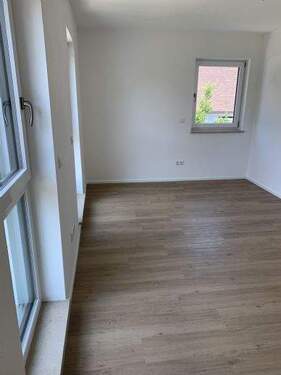 Kinder-/Arbeitszimmer 1 - 