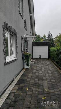 Garage - 