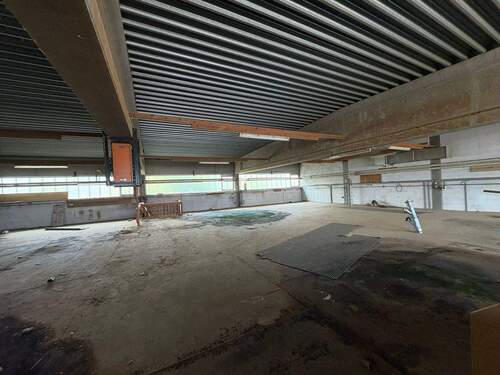 Lagerhalle - 