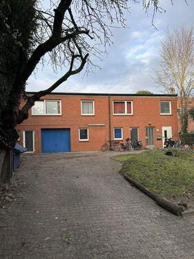 Vorderansicht Gebäude B - 