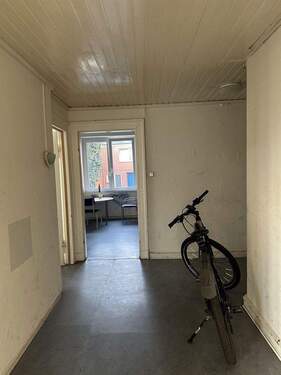 Flur Hauptgebäude A - Gewerbeobjekt (Büro, Produktion, Verkauf) in Lüneburg