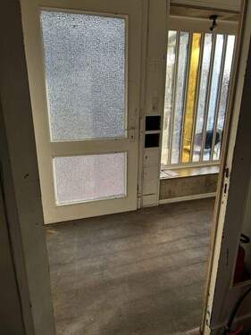 Eingangsbereich Hauptgebäude A - 