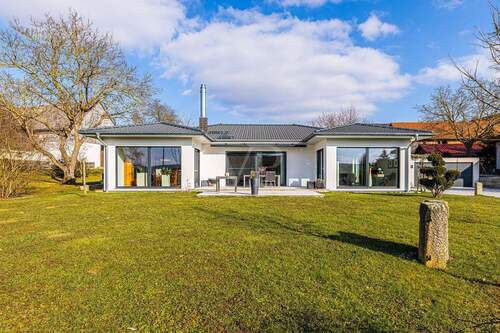 Bild 1 - Traumhaus - 710.000,00&nbsp;EUR Kaufpreis, ca.&nbsp; 170,00&nbsp;m&sup2;&nbsp;Wohnfl&auml;che