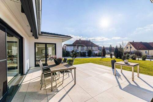 Terrasse - Bungalow mit 170,00 m&sup2; in Hochstadt am Main zum Kaufen