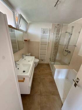 20260208_Bad - 3 Zimmer Etagenwohnung zur Miete in Mahlberg