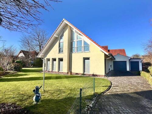 Südansicht - Mehrfamilienhaus, Wohnhaus mit 183,00 m&sup2; in Bad Zwischenahn zum Kaufen